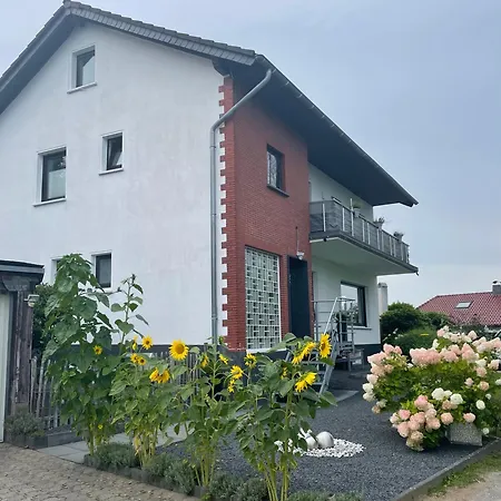 Und Monteurwohnung Matthies Naehe Koeln 30km *