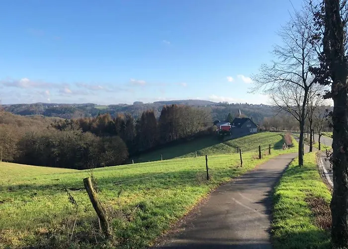 Und Monteurwohnung Matthies Naehe Koeln 30km アパート Kürten